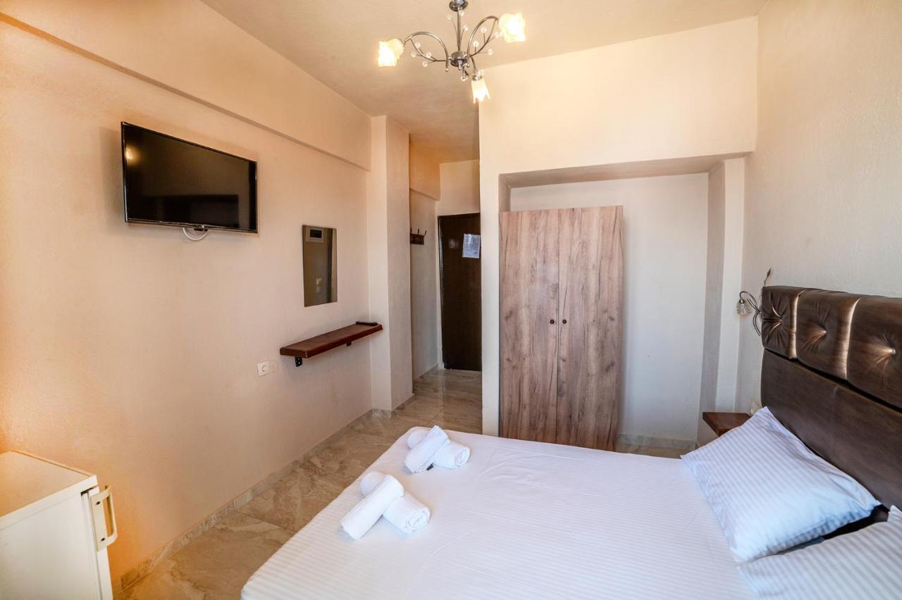 Coralli Holidays - Loutra Agias Paraskevis Ajía Paraszkeví Kültér fotó